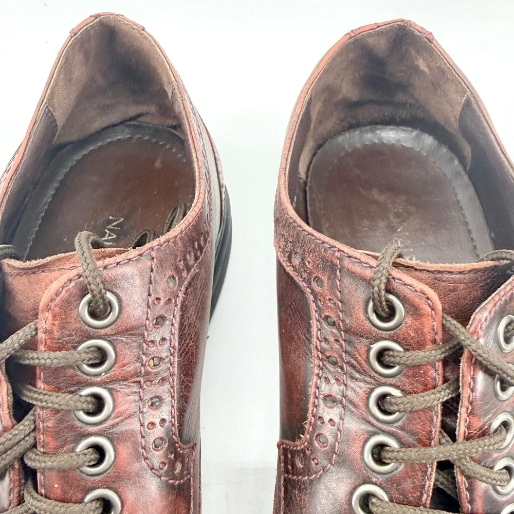 Donald J Pliner Wingtip Oxford Mens 9.5M Burgundy Burnished Leather Luxury